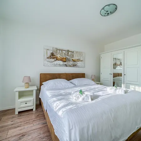 Wendy Klanac (Split-Dalmatia)